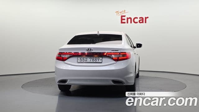2013 Hyundai (Хёндэ) Grandeur HG — миниатюра 6
