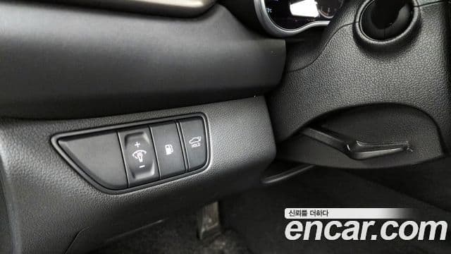 2021 Genesis The New G70 — миниатюра 3