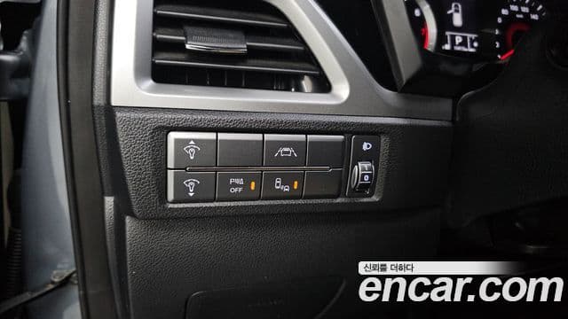 2020 SsangYong 뷰티풀 코란도 — миниатюра 4