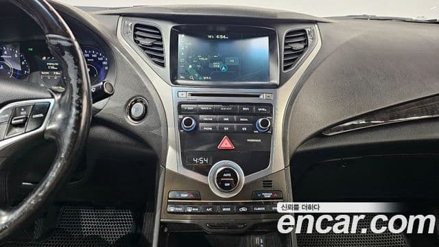 2014 Hyundai (Хёндэ) Grandeur HG — миниатюра 8