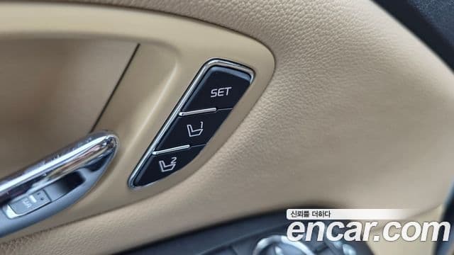 2017 Kia (Киа) All New Carnival — миниатюра 3