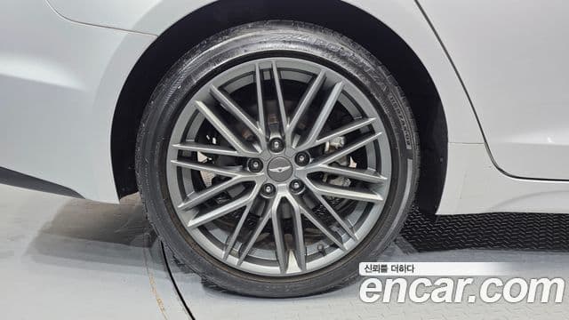 2018 Genesis G70 — миниатюра 3