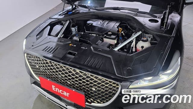 2021 Genesis GV70 — миниатюра 4