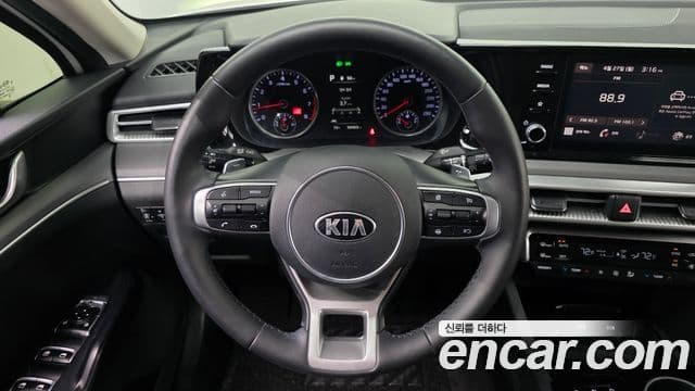 2021 Kia (Киа) K5 3rd Gen — миниатюра 7