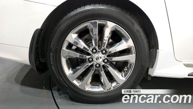 2017 Kia (Киа) All New Carnival — миниатюра 5