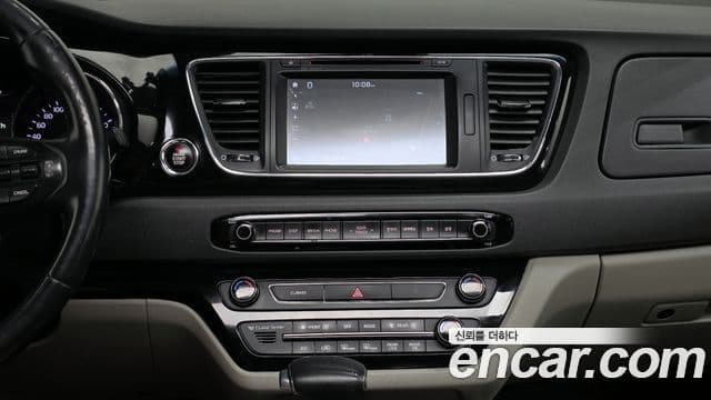 2017 Kia (Киа) All New Carnival — миниатюра 10