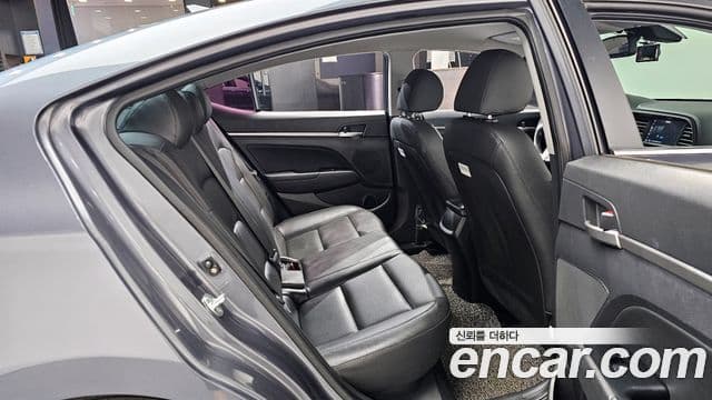 2019 Hyundai (Хёндэ) The New Avante AD — миниатюра 10