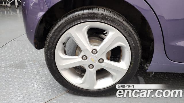 2015 Chevrolet The Next Spark — миниатюра 8