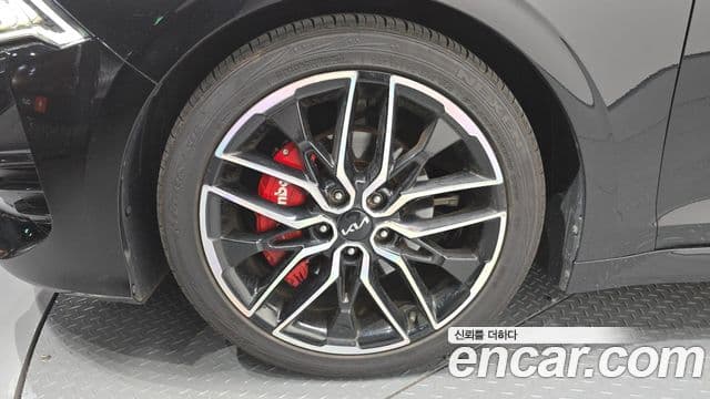 2021 Kia (Киа) K5 3rd Gen — миниатюра 3