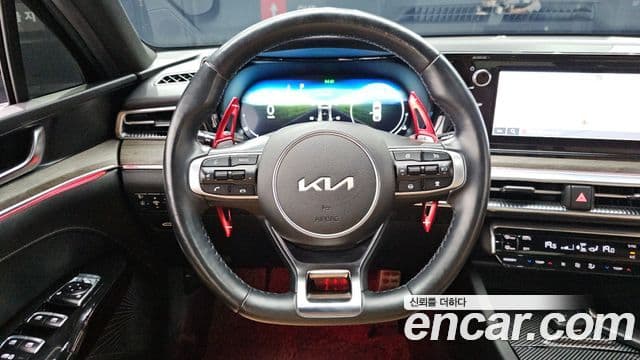 2021 Kia (Киа) K5 3rd Gen — миниатюра 10