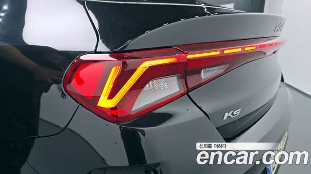 2021 Kia (Киа) K5 3rd Gen — миниатюра 4