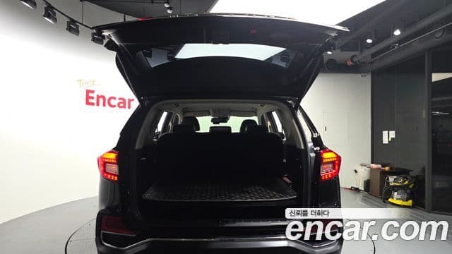 2019 SsangYong G4 렉스턴 — миниатюра 10