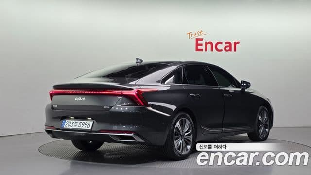 2023 Kia (Киа) K8 Hybrid