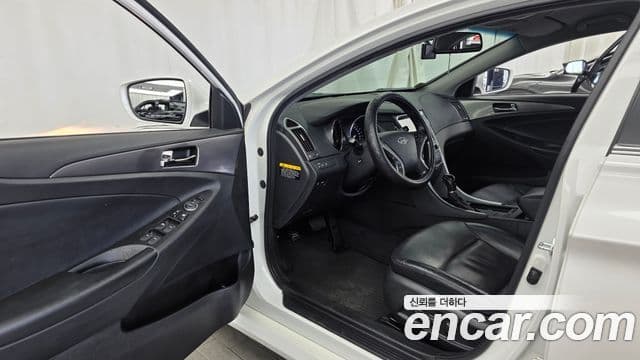 2013 Hyundai (Хёндэ) Sonata Hybrid — миниатюра 10