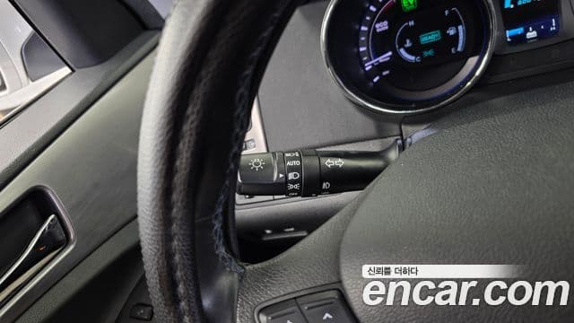 2013 Hyundai (Хёндэ) Sonata Hybrid — миниатюра 5