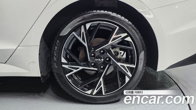 2024 Kia (Киа) The New K5 3rd Gen — миниатюра 9