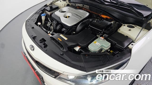 2016 Kia (Киа) K5 Hybrid 2nd Gen — миниатюра 10
