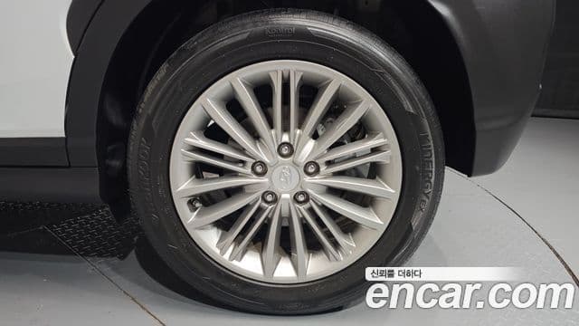 2018 Hyundai (Хёндэ) Kona — миниатюра 8