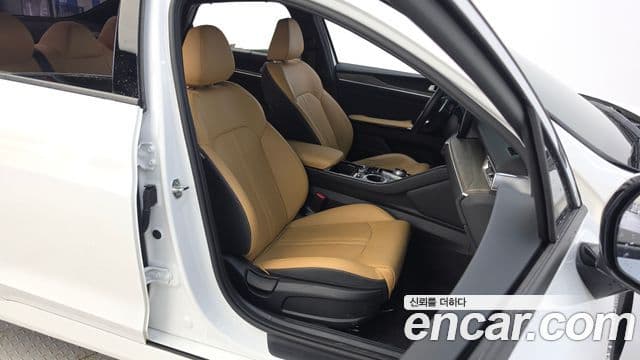2022 Kia (Киа) K5 Hybrid 3rd Gen — миниатюра 6