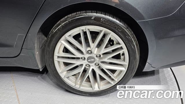 2019 Genesis G70 — миниатюра 9