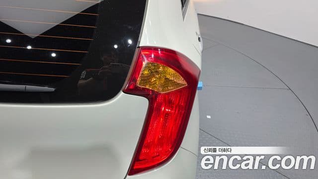 2016 Kia (Киа) The New Morning — миниатюра 7