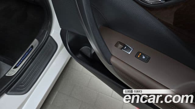 2015 Hyundai (Хёндэ) Grandeur HG — миниатюра 3