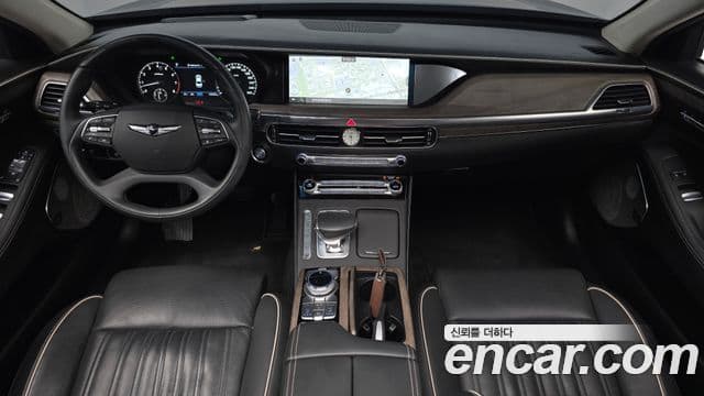 2020 Genesis G90
