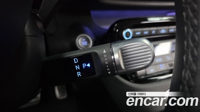 2024 Hyundai (Хёндэ) Casper Electric — миниатюра 3
