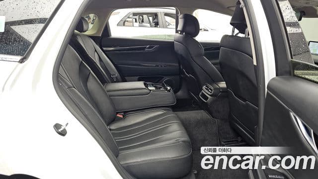 2023 Genesis G80 (RG3) — миниатюра 6