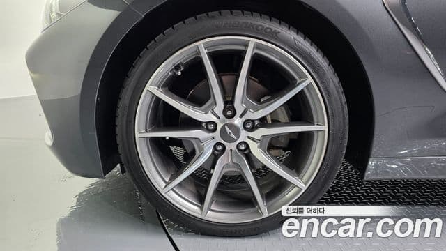 2018 Genesis G70 — миниатюра 2