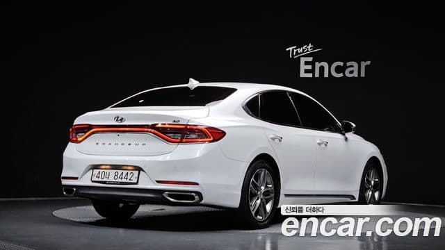 2017 Hyundai (Хёндэ) Grandeur IG — миниатюра 3