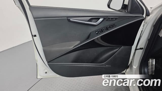2022 Kia (Киа) 디 All New Niro — миниатюра 4