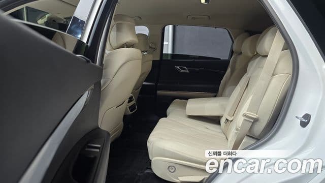 2021 Genesis GV80 — миниатюра 9