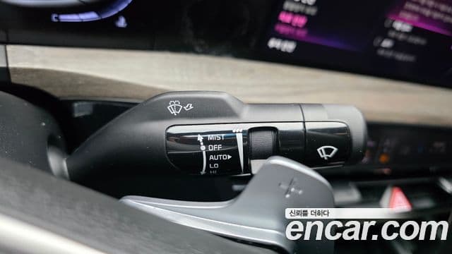 2024 Kia (Киа) K8 — миниатюра 10