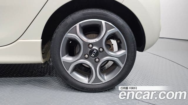 2016 Kia (Киа) The New Morning — миниатюра 9