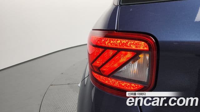 2023 Hyundai (Хёндэ) 베뉴 — миниатюра 10