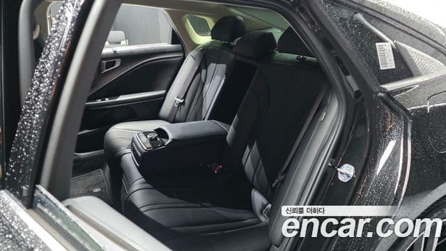 2025 Kia (Киа) The New K8 Hybrid — миниатюра 6