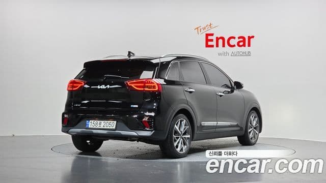 2021 Kia (Киа) The New Niro — миниатюра 3