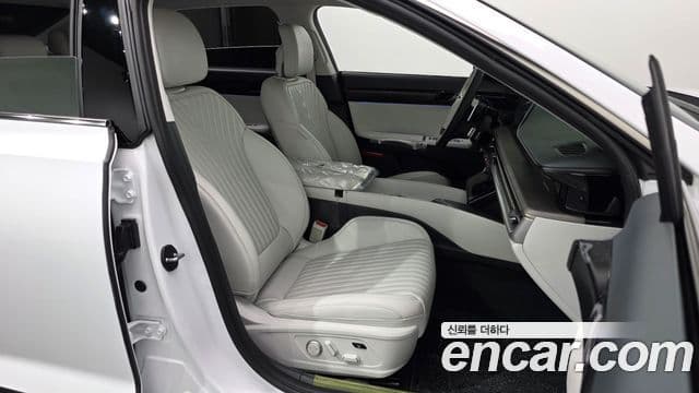 2024 Hyundai (Хёндэ) Grandeur (GN7)