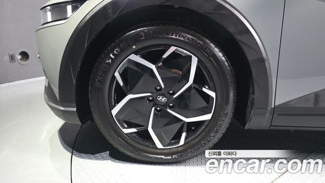 2021 Hyundai (Хёндэ) Ioniq5 — миниатюра 6