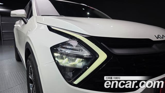 2021 Kia (Киа) Sportage 5세대 — миниатюра 3