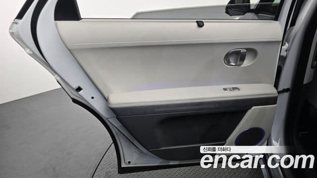 2023 Hyundai (Хёндэ) Ioniq5 — миниатюра 8