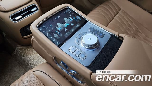 2022 Genesis G90 (RS4) — миниатюра 7