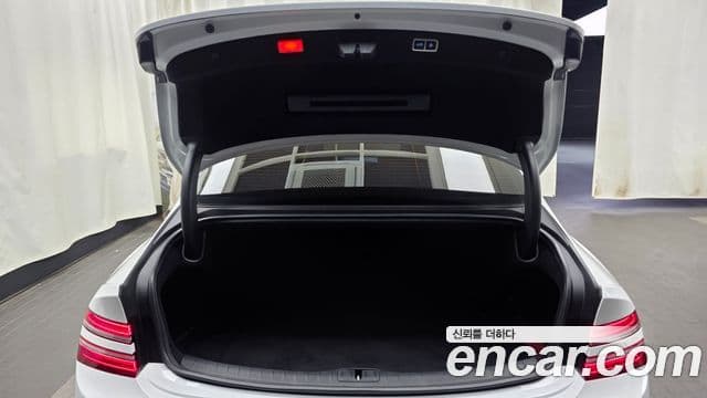 2024 Genesis G80 (RG3) — миниатюра 10