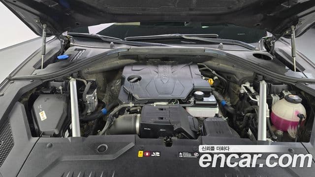 2022 Genesis GV70 — миниатюра 8