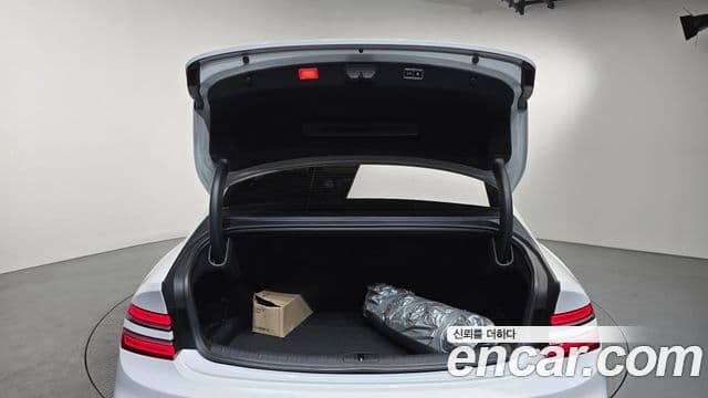 2024 Genesis G80 (RG3) — миниатюра 10