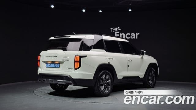 2023 SsangYong Torres EVX — миниатюра 6