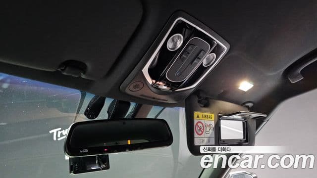 2023 SsangYong Torres EVX — миниатюра 8