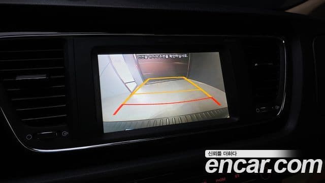 2017 Kia (Киа) All New Carnival — миниатюра 9