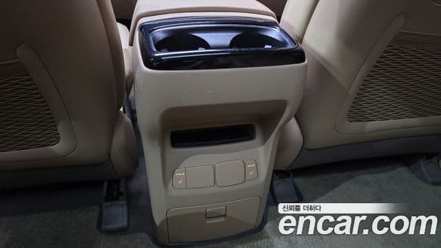 2017 Kia (Киа) All New Carnival